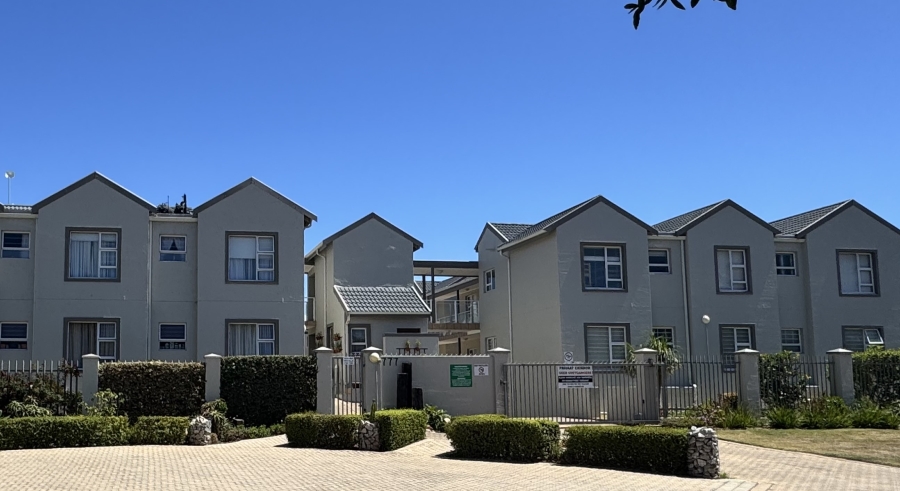 2 Bedroom Property for Sale in Hartenbos Central Western Cape